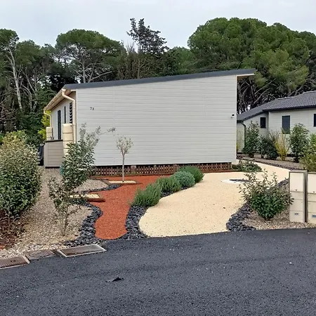 3 Avec Piscines Chauffees Et Acces A 9km - Fr-1-783-24 *