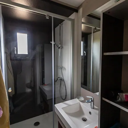 Chalet 3 Avec Piscines Chauffees Et Acces A 9km - Fr-1-783-24 *